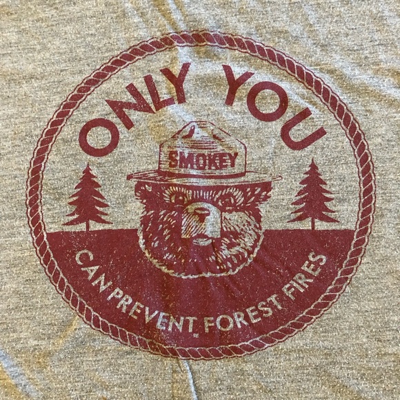 Smokey The Bear Tee T-Shirt Cooperative Forest Fire Prevention - Picture 2 of 5